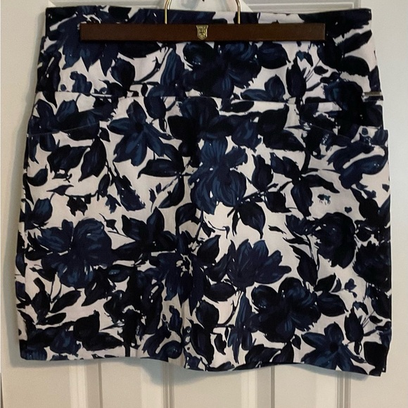 S.C. & Co. Pants - Floral Navy and White Women's Skort